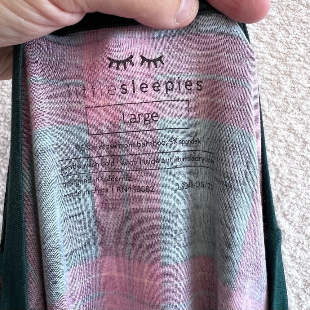 Little Sleepies Men’s Christmas Bamboo Plaid Red Green Pajama Shirt‎ Size Large - Picture 2 of 10